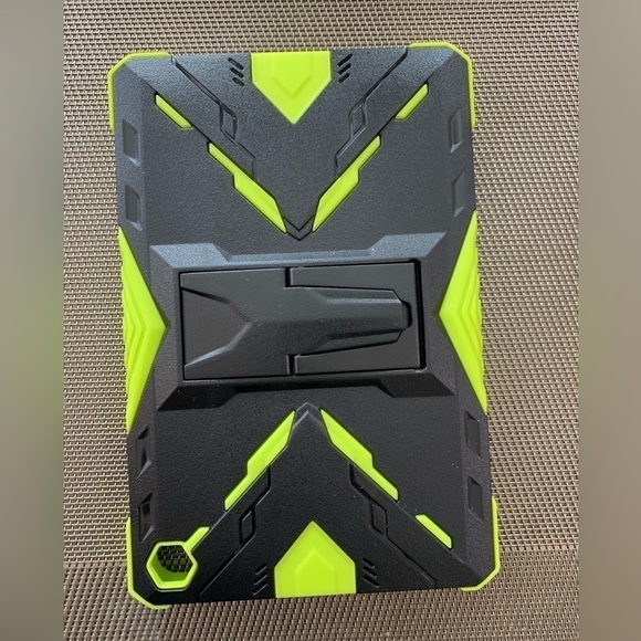 KINDLE Fire 7 Case 2022 12th
Generation Kickstand Heavy Duty Armor Defender NWT - Picture 11 of 11